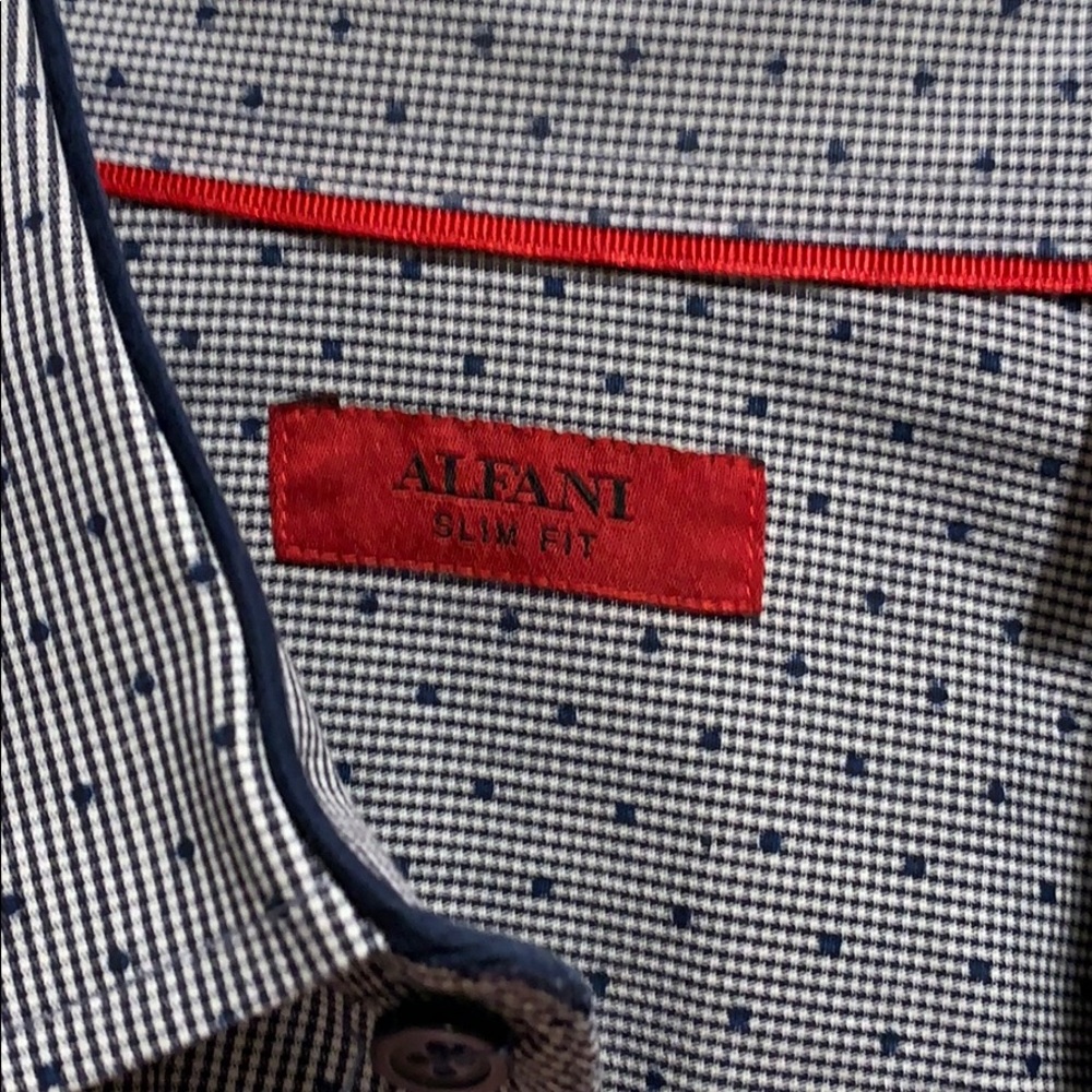 Mens button down - Picture 3 of 5